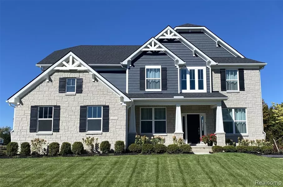 22213 Hilda Lane, South Lyon, MI 48178