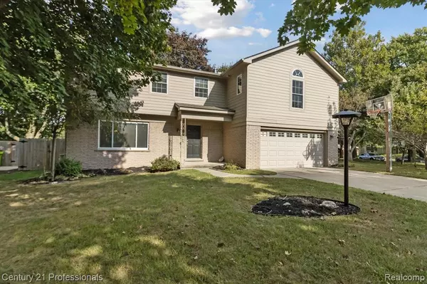 Northville, MI 48167 2714,910 Jeffrey Drive