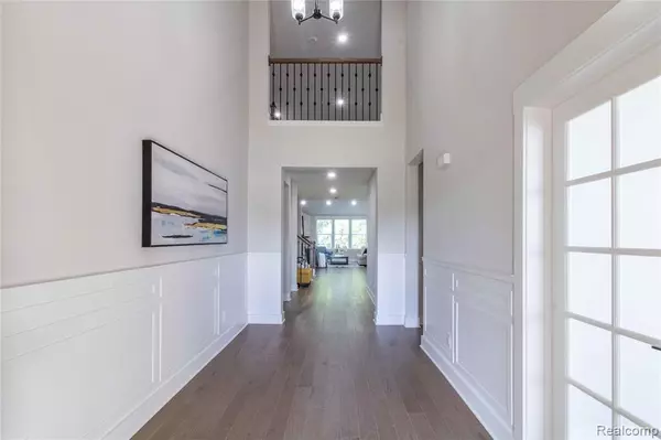 Ann Arbor, MI 48108,5532 Timber Glen Court