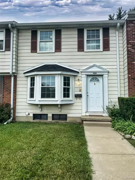 19585 Mariner Court, Northville, MI 48167 2507