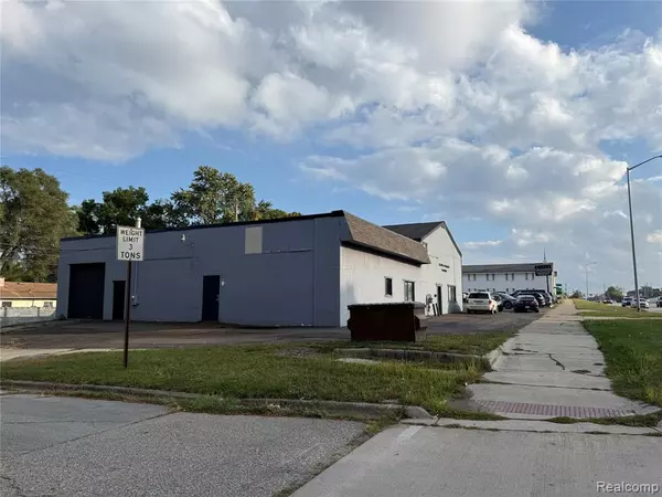 Pontiac, MI 48340,1570 Baldwin