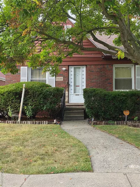 13539 WOODMONT Avenue, Detroit, MI 48227 1333