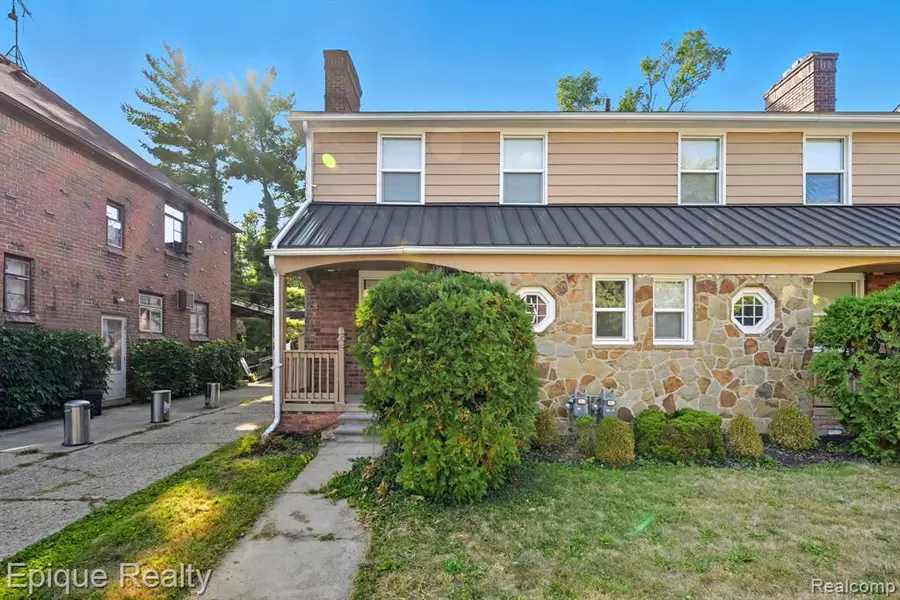 20201 Stratford Road, Detroit, MI 48221