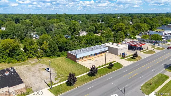 Dearborn Heights, MI 48125 1702,25442 Van Born Road