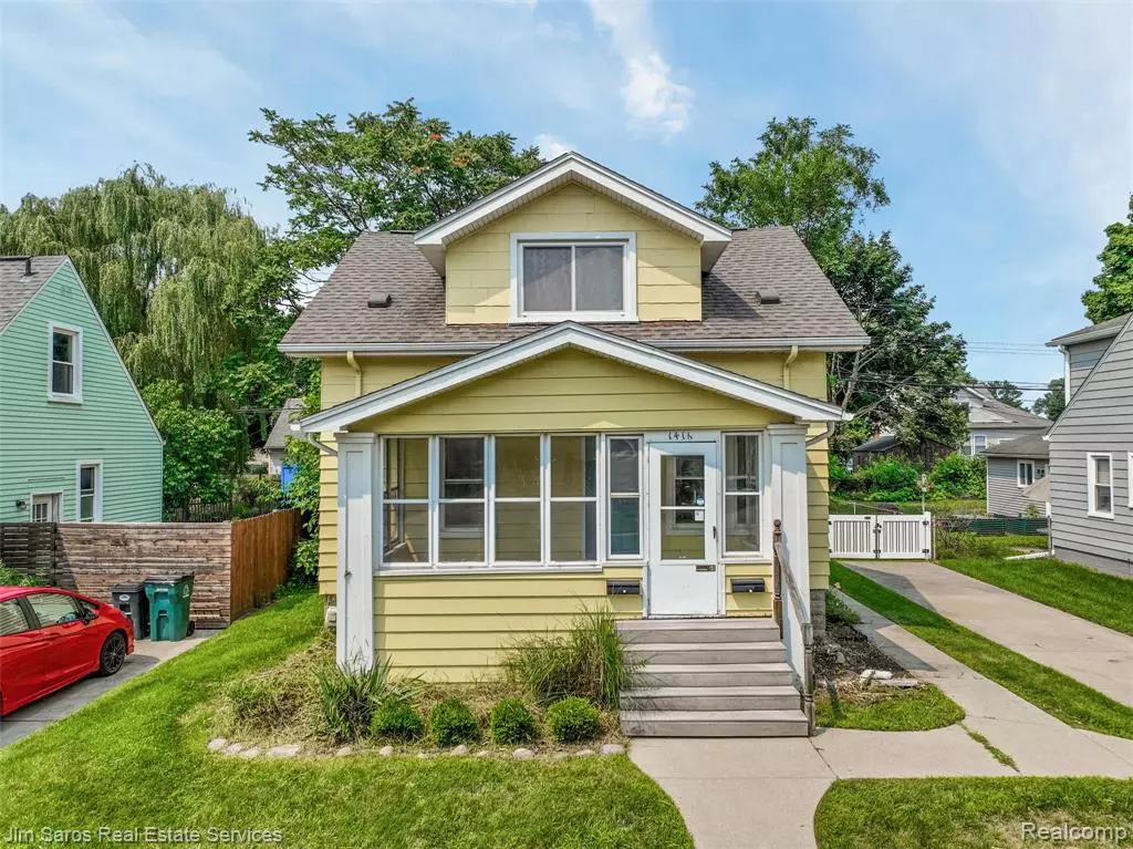 Fenton, MI 48220,1416 Leroy Street