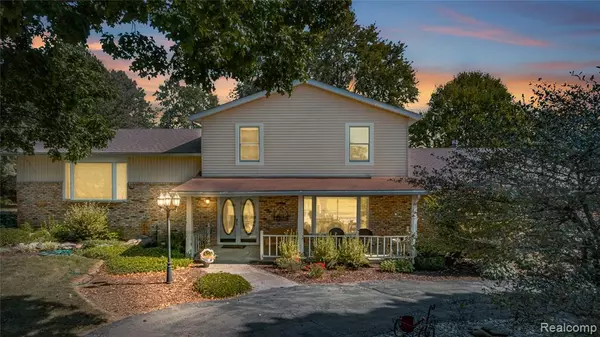 2762 N Harris Road, Ypsilanti, MI 48198 9608