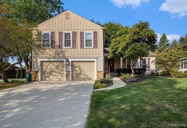 Novi, MI 48375 2307,24529 Christina Lane