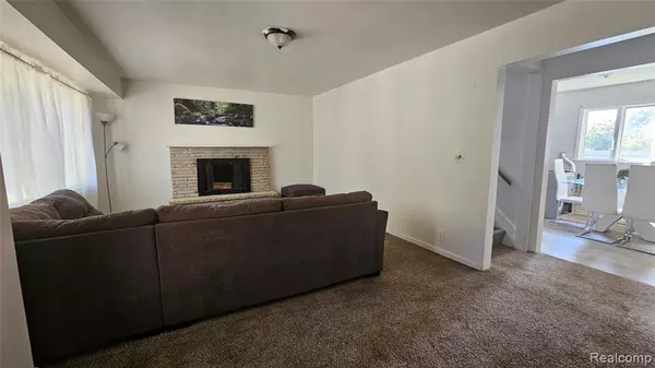 Flint, MI 48504 2118,4201 Winona Street