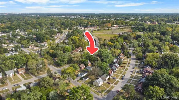 Inkster, MI 48141 1761,1248 Colonial Drive