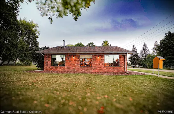 Deckerville, MI 48427 9424,2382 Black River Street