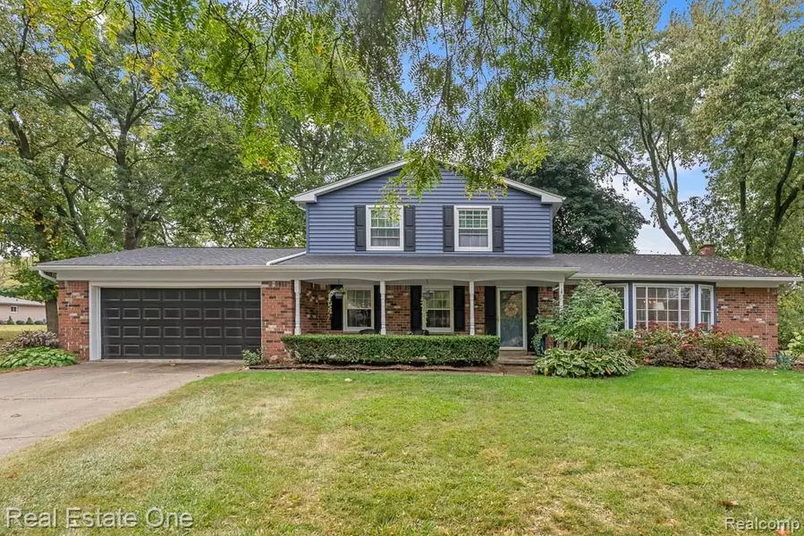 4203 Sugar Grove Court, Troy, MI 48098 4246