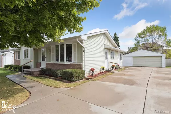 Rockwood, MI 48173 9699,32403 Truman Road