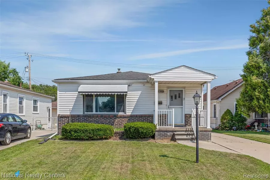 23018 Lambrecht Avenue, Eastpointe, MI 48021 1865