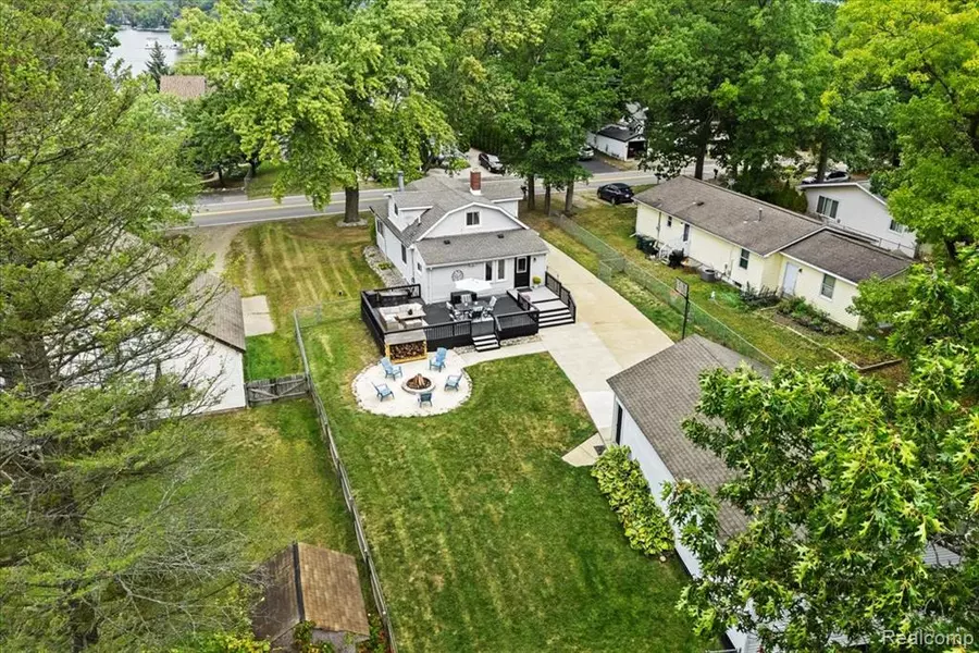 593 Heights Road, Lake Orion, MI 48362 2622