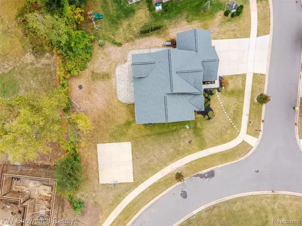 Van Buren, MI 48111 2081,14097 Burlwood Lane