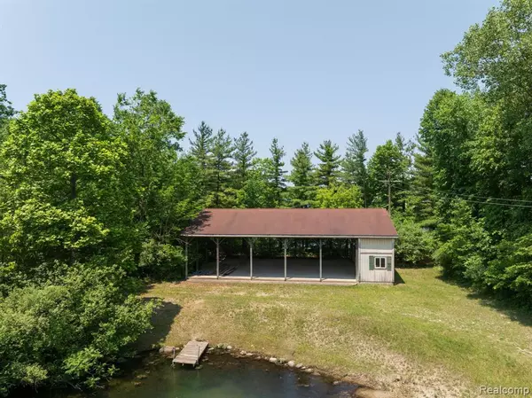 Clarkston, MI 48346 2504,7490 ANDERSONVILLE Road