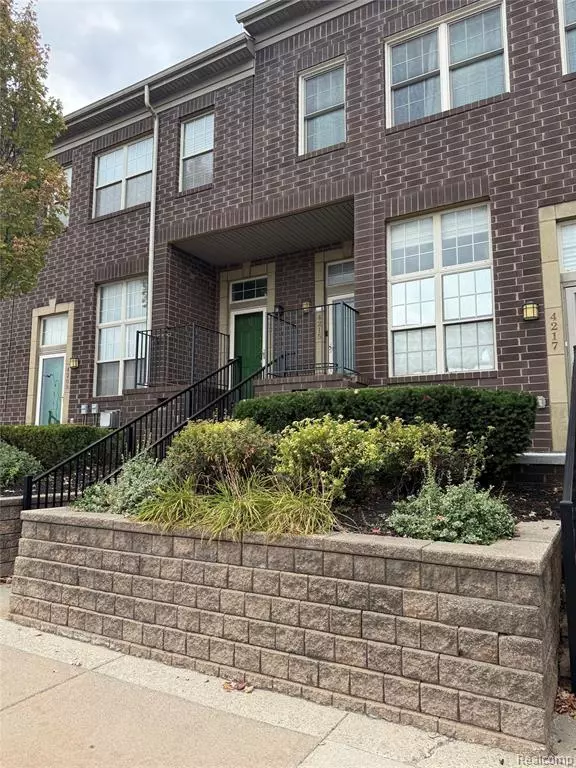 Dearborn, MI 48126 3644,4211 Schaefer Road