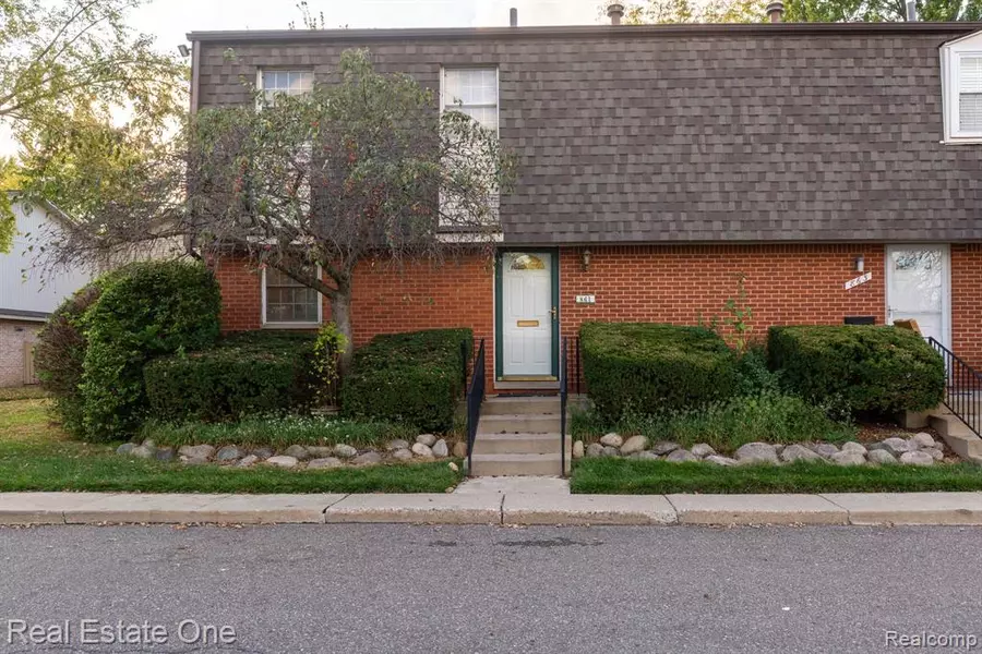 861 Kirts Boulevard, Troy, MI 48084 4857