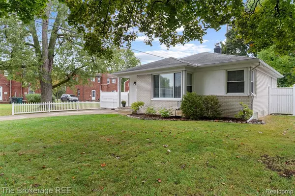 Oak Park, MI 48237 1409,13625 Victoria Street