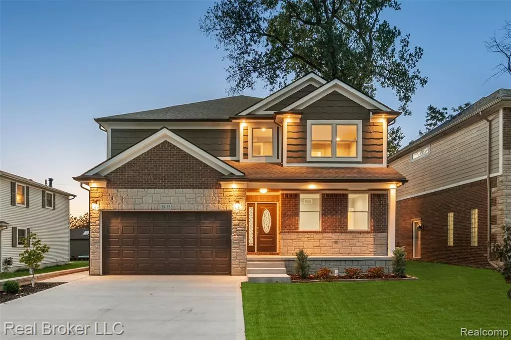 Harrison Twp, MI 48045 2705,38165 Cherry Lane