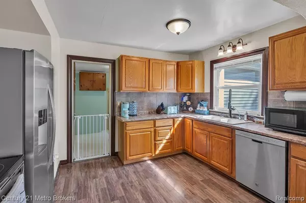 Grand Blanc, MI 48439 9772,5300 Atlas Road