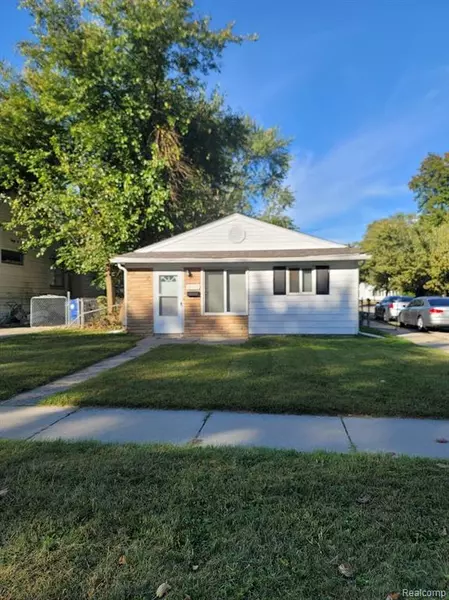 19215 Centralia, Redford, MI 48240 1408