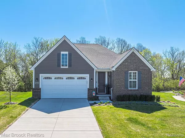 Northville, MI 48168 8834,17170 GARDEN RIDGE Lane