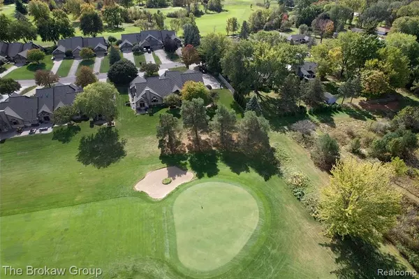 Davison, MI 48423 8608,9331 Varodell Drive