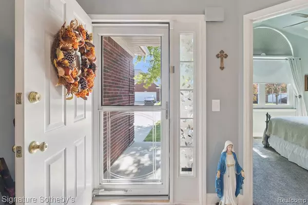 Sterling Heights, MI 48314 3169,3569 S Galaxy Boulevard