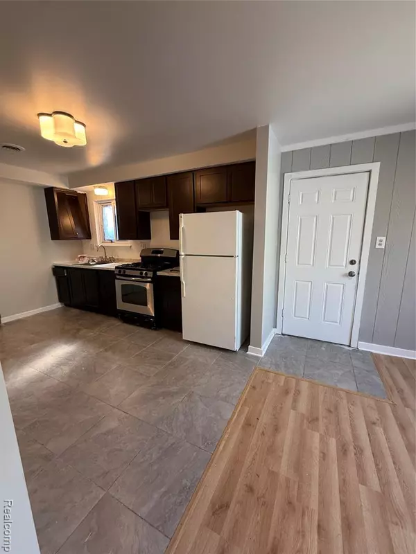 Westland, MI 48186,31053 Steinhauer Street