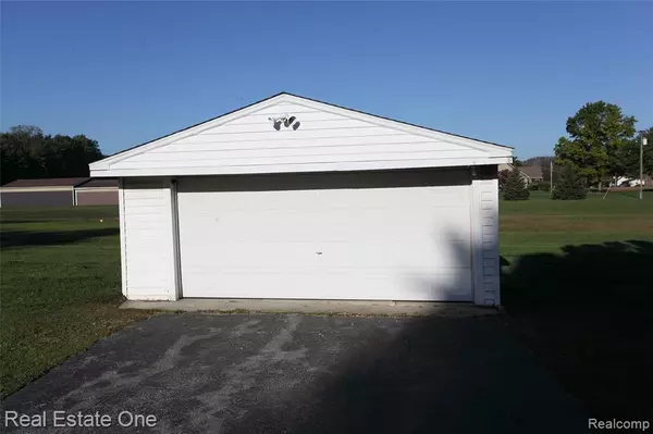 Carleton, MI 48162 9295,1969 Lasalle Road