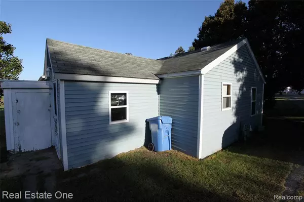 Carleton, MI 48162 9295,1969 Lasalle Road