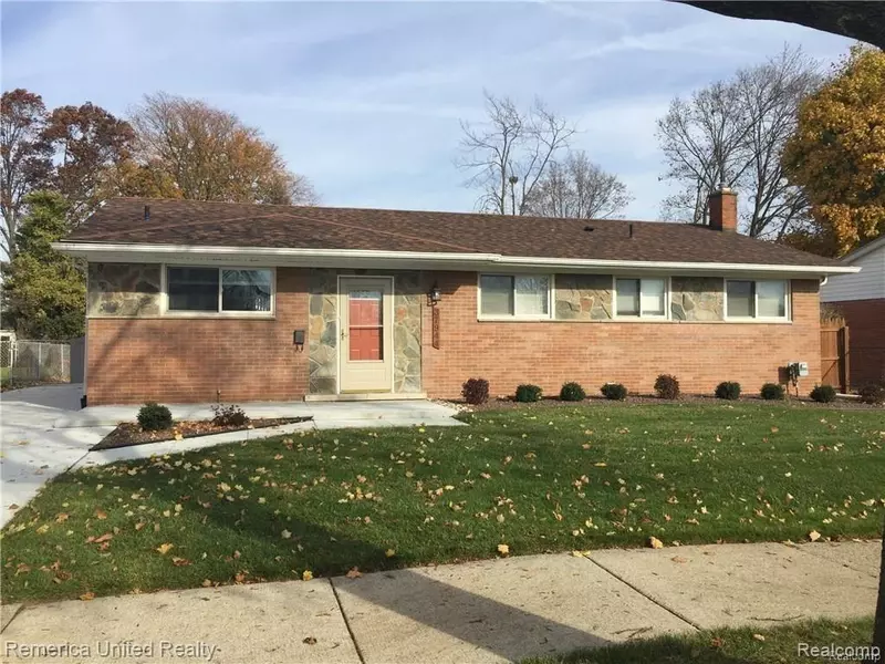 37944 LYNDON Street, Livonia, MI 48154 4962