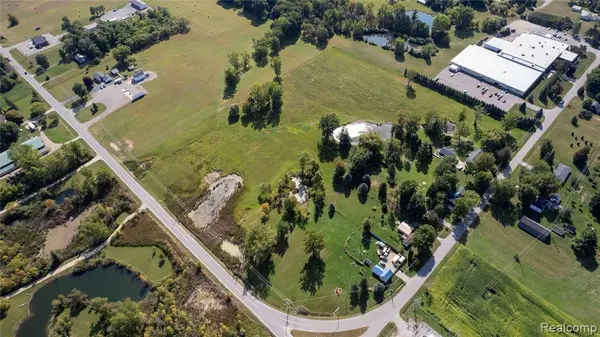 Clifford, MI 48727 9742,4634 Marlette Road