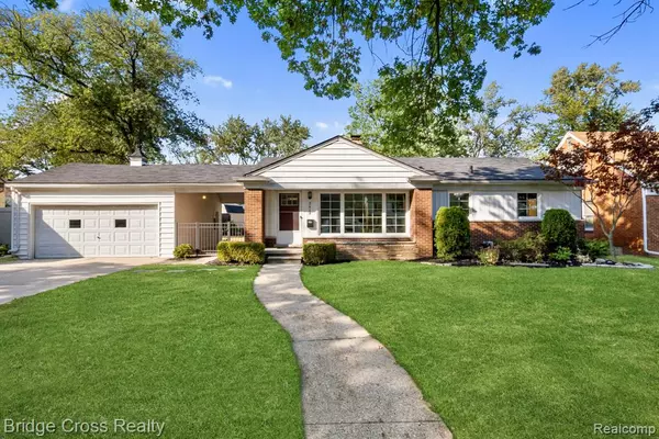 2614 Essex Street, Royal Oak, MI 48073 2929