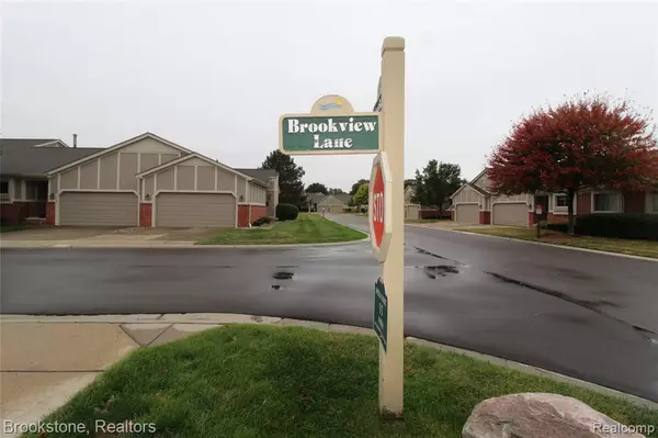 Clinton Township, MI 48038 5243,42266 Brookview Lane