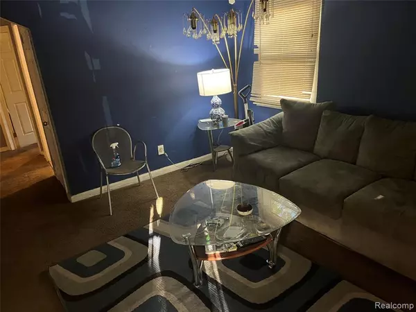 Detroit, MI 48228 4620,7751 Fielding Street