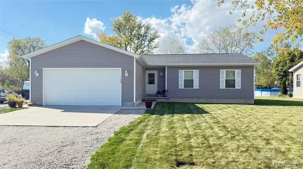 1139 Michigan Road, Port Huron, MI 48060 4671