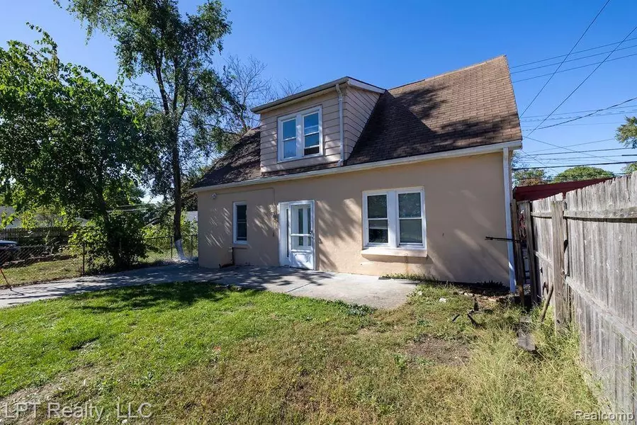 6015 Mayburn Street, Dearborn Heights, MI 48127 3209