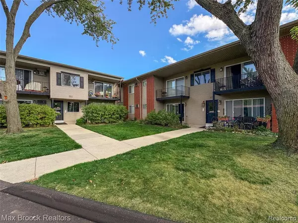 Royal Oak, MI 48073 1830,4109 Benjamin Avenue