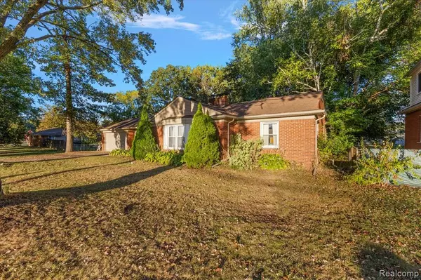 Utica, MI 48317 5616,45520 Deshon Street