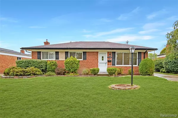 14169 Wedgewood Road, Sterling Heights, MI 48312 5533