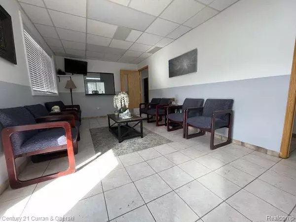 Warren, MI 48092 3870,32520 MOUND Road