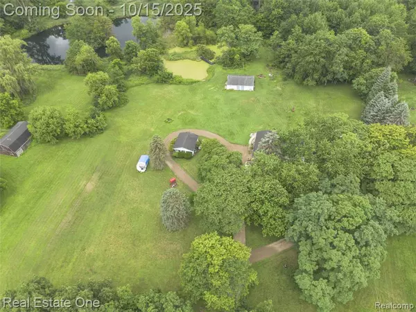 27395 Martindale Road, New Hudson, MI 48165 9754