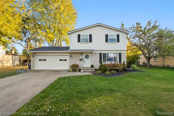 29631 Lyndon Street, Livonia, MI 48154 4402