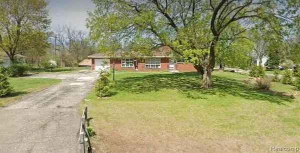 Auburn Hills, MI 48326 3835,3443 Nichols Road