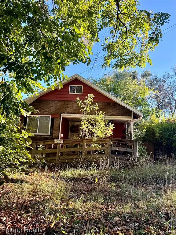 Flint, MI 48506 2723,1526 Montana Avenue
