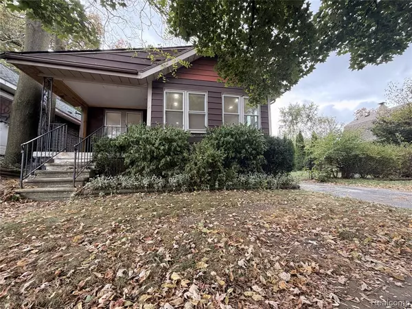 Ferndale, MI 48220 3704,600 E Oakridge Street