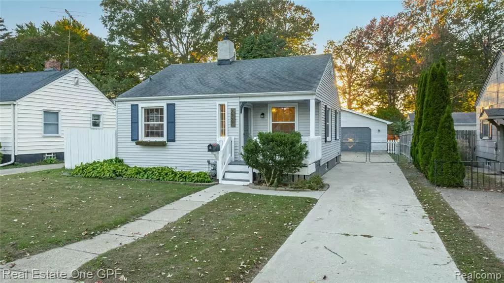 2927 Cooper Avenue, Port Huron, MI 48060 2025