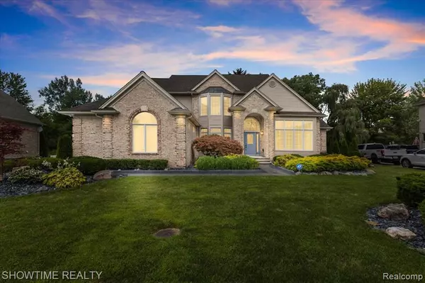 Shelby Twp, MI 48315 1348,53650 Cherrywood Drive